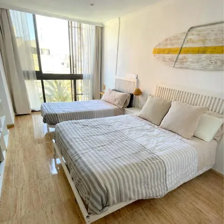 Piso Céntrico Con Piscina Benidorm
